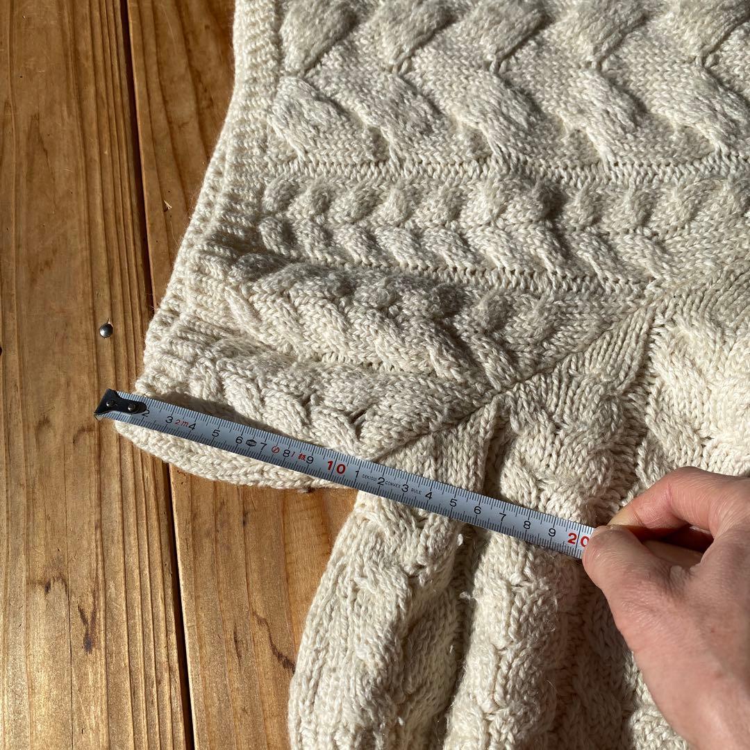 ケーブル編みアイボリーショートパンツ Mサイズ