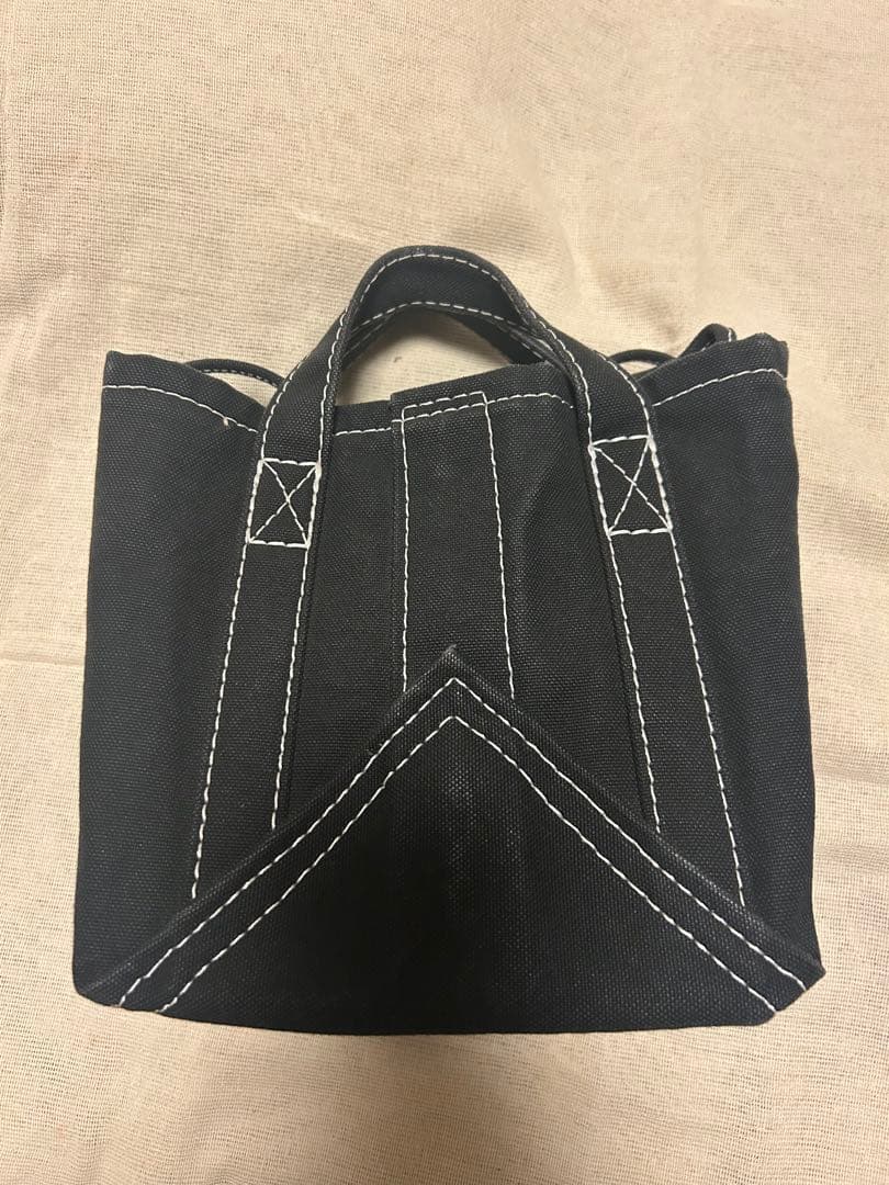 エバゴス　籐と布地のかごバッグ 黒