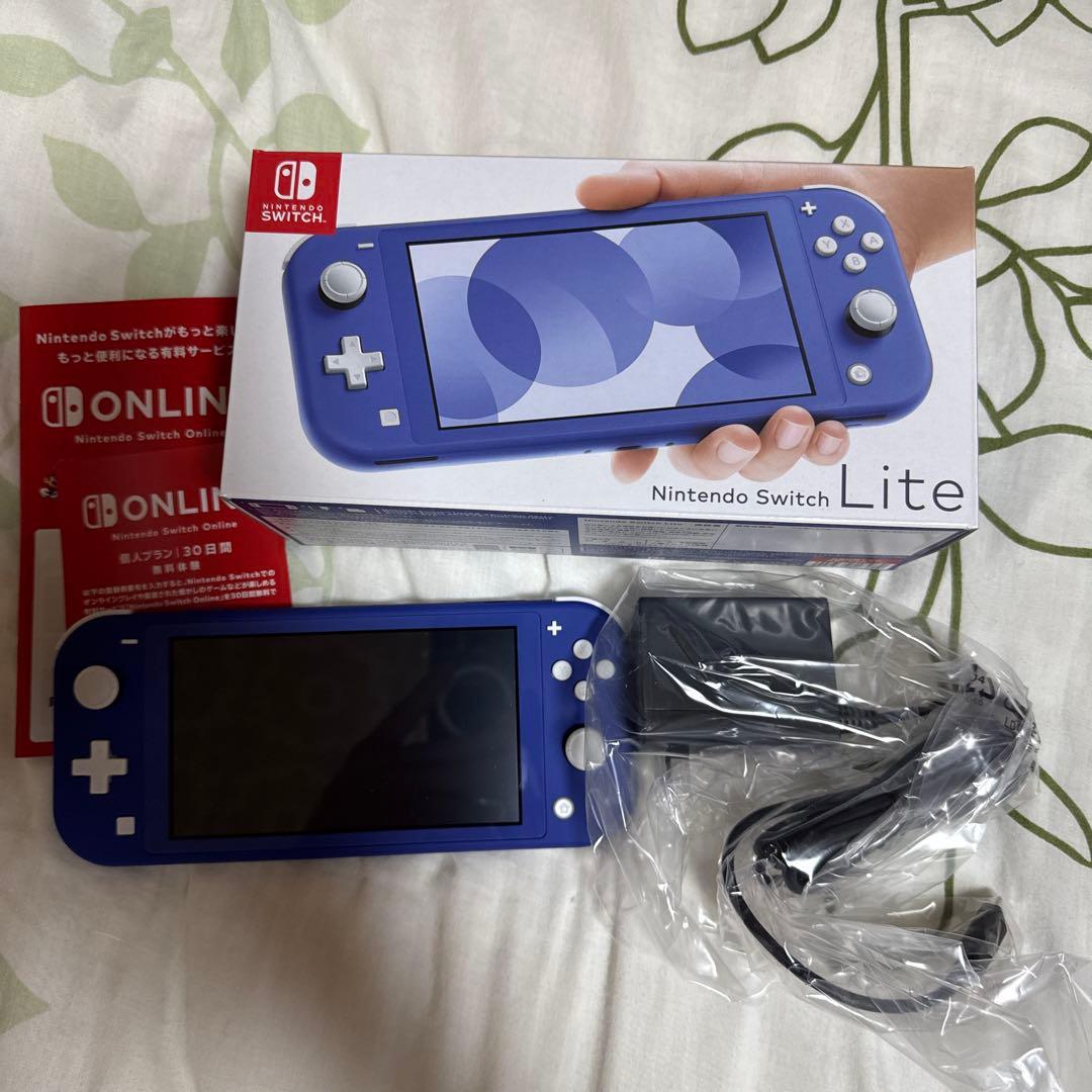 Nintendo Switch Lite ブルー　Switchライト　本体