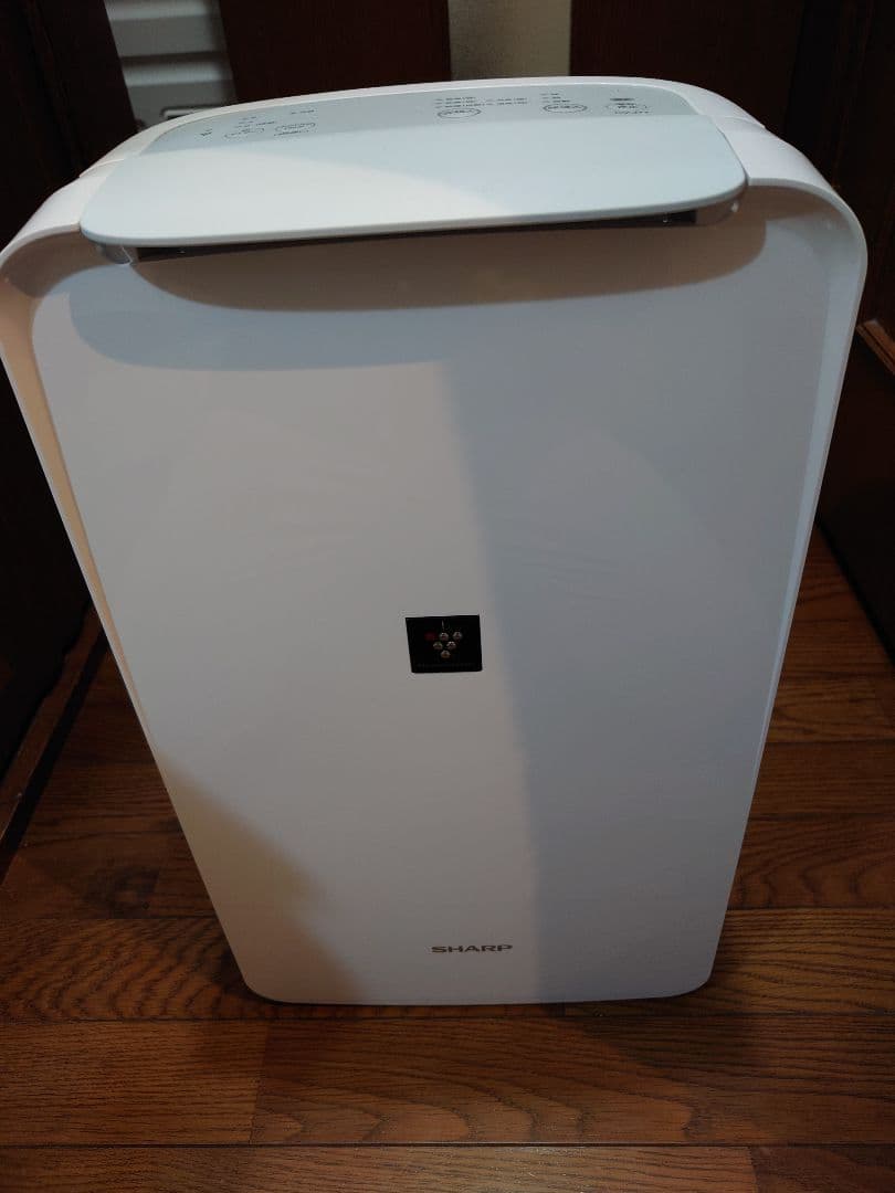 【中古】シャープ　除湿機　CV-J71