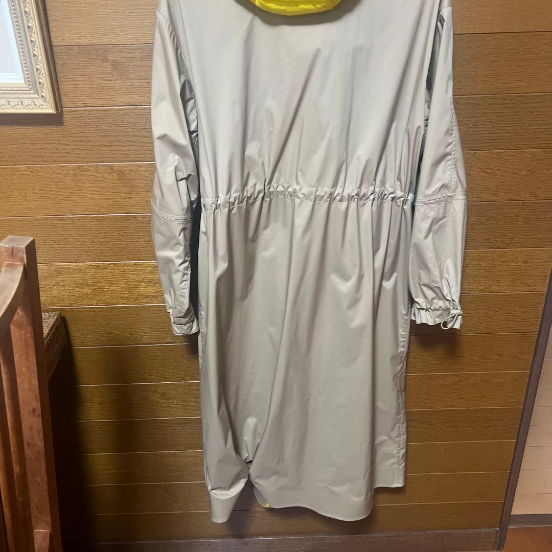 Moncler ロングナイロンコートベージュ イエロー