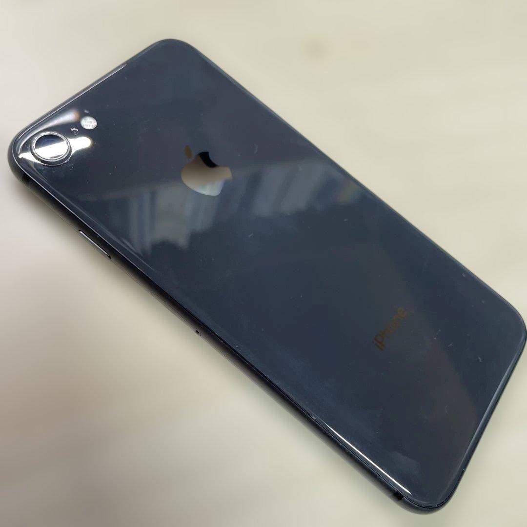 iPhone8 64GB ブラック