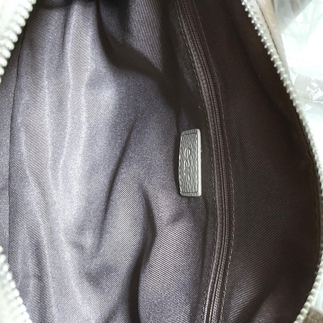 【未使用】イアパピヨネ　スタッズボストンバッグ　ベージュ