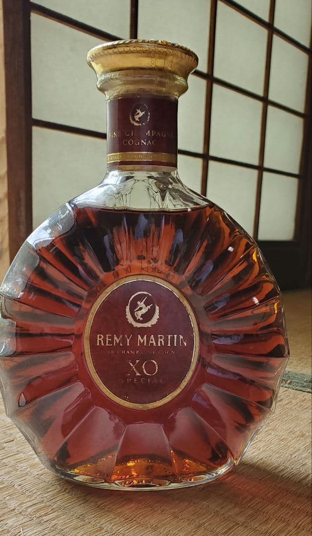 REMY MARTIN XO スペシャル　ブランデー 750ml