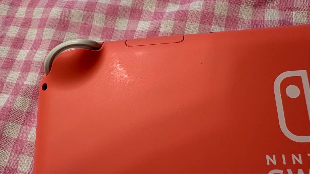 【送料込み】Nintendo Switch Lite コーラル箱付き