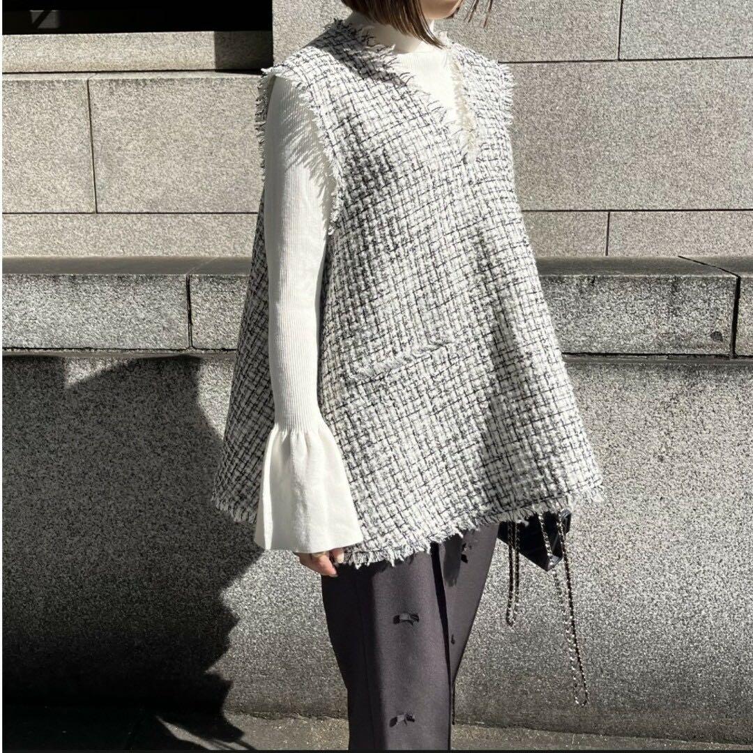 heve ヘイブ ツイードジレ ホワイト ベスト フリンジ Vネック