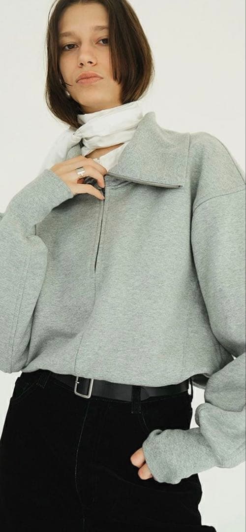 2025 CLANE 美品　グレー ジップアップ スウェット