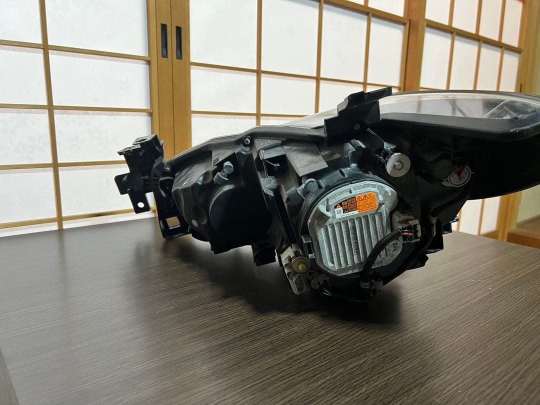 アテンザセダン GJ系純正ヘッドライト