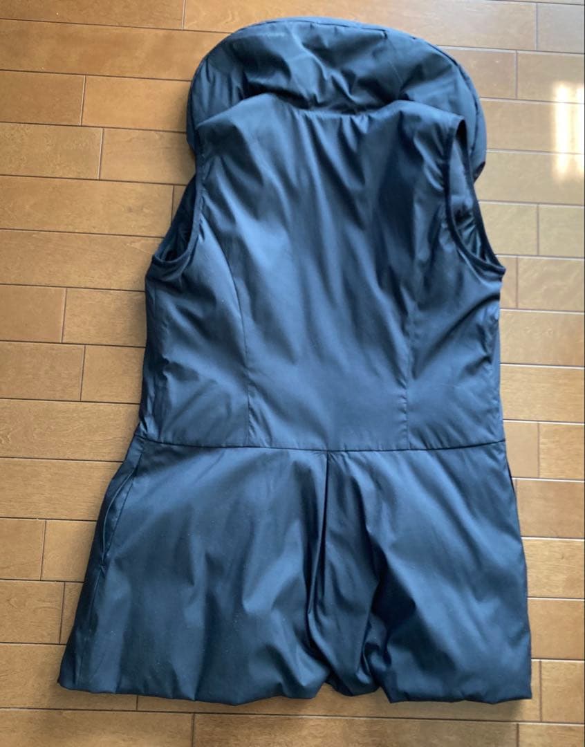 チャコット　ダウン　ベスト　ブラック　L