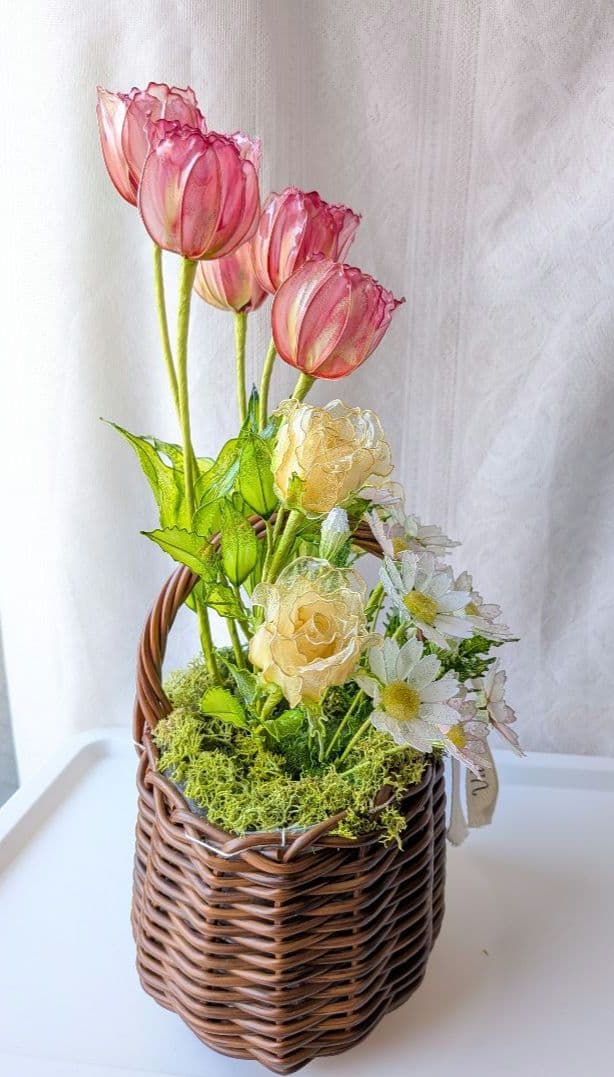 春のかご　　　アメリカンフラワー　（ディップフラワー）