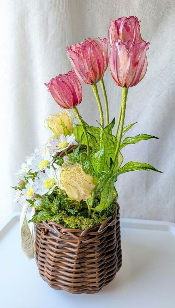 春のかご　　　アメリカンフラワー　（ディップフラワー）