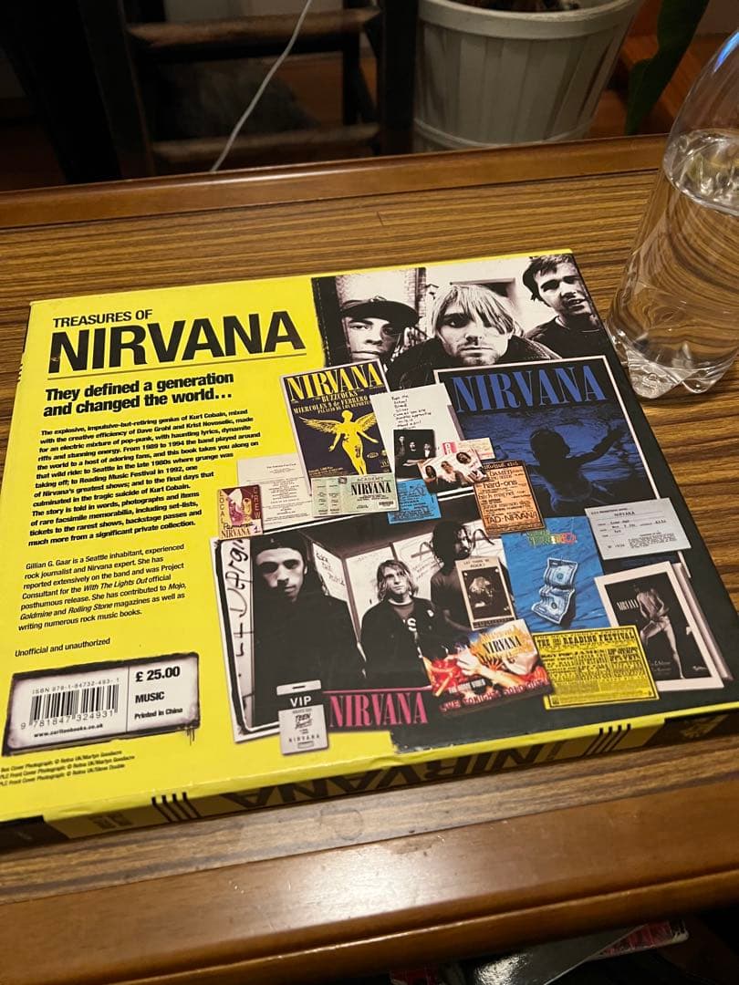 ニルバーナ　伝説の軌跡　treasure of nirvana 大型本