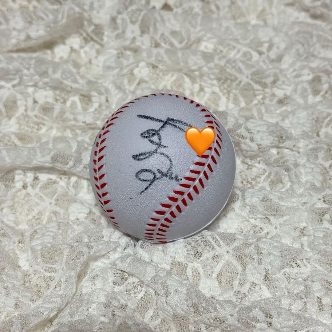 FRUITS ZIPPER 鎮西寿々歌 サインボール