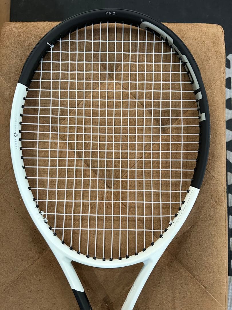 新品同様2024年モデルHEAD SPEED PRO テニスラケットG3