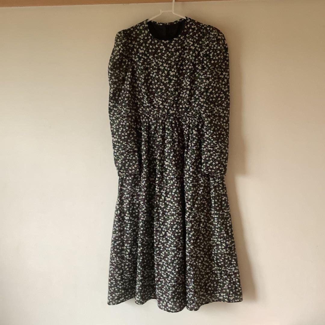 三連休セール♡OBLI パフスリーブワンピース　オブリ0サイズ