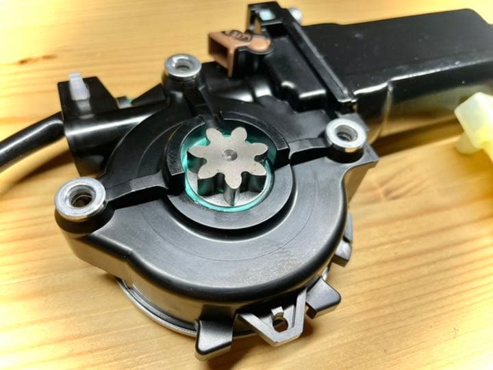 トヨタ純正　ランクル70 GRJ7# パワーウインドウ　レギュレーター　モーター