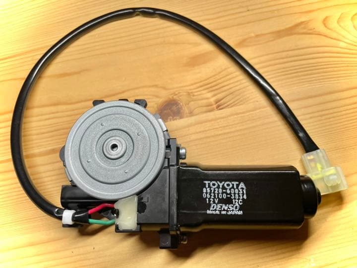 トヨタ純正　ランクル70 GRJ7# パワーウインドウ　レギュレーター　モーター