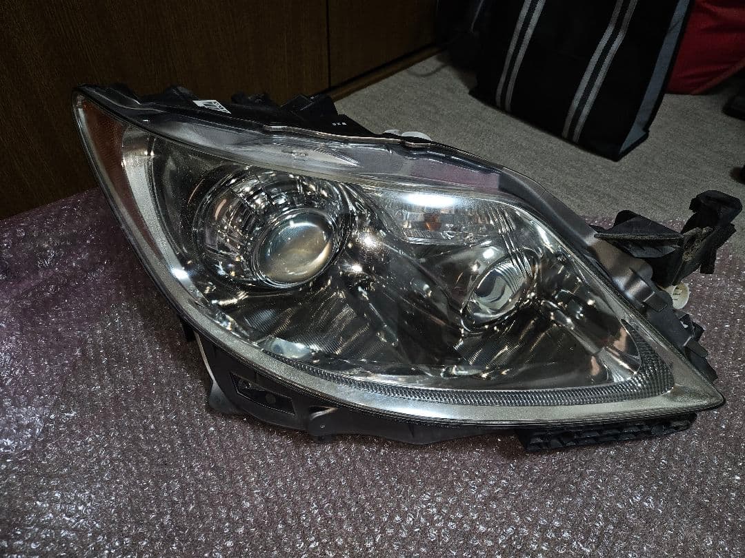 レクサスLs460前期ヘッドライト