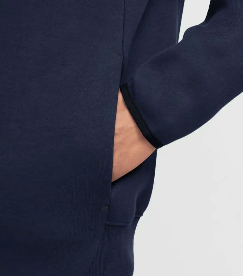 ２０２４シーズン　チェルシー　テックフリース　ジャケット