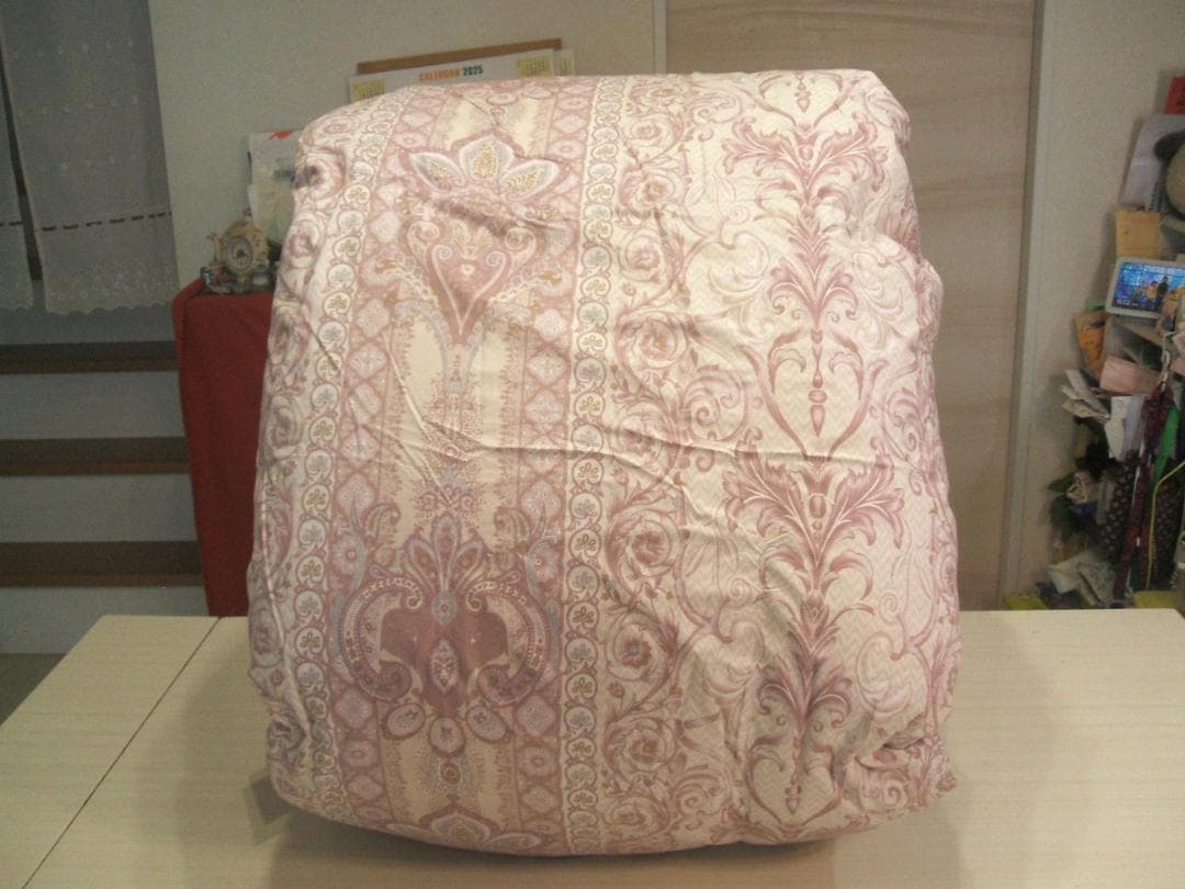 限定品（ダブル）新品＊四つ星＊フランス産１，７キロ増量＊超長綿１００％羽毛布団