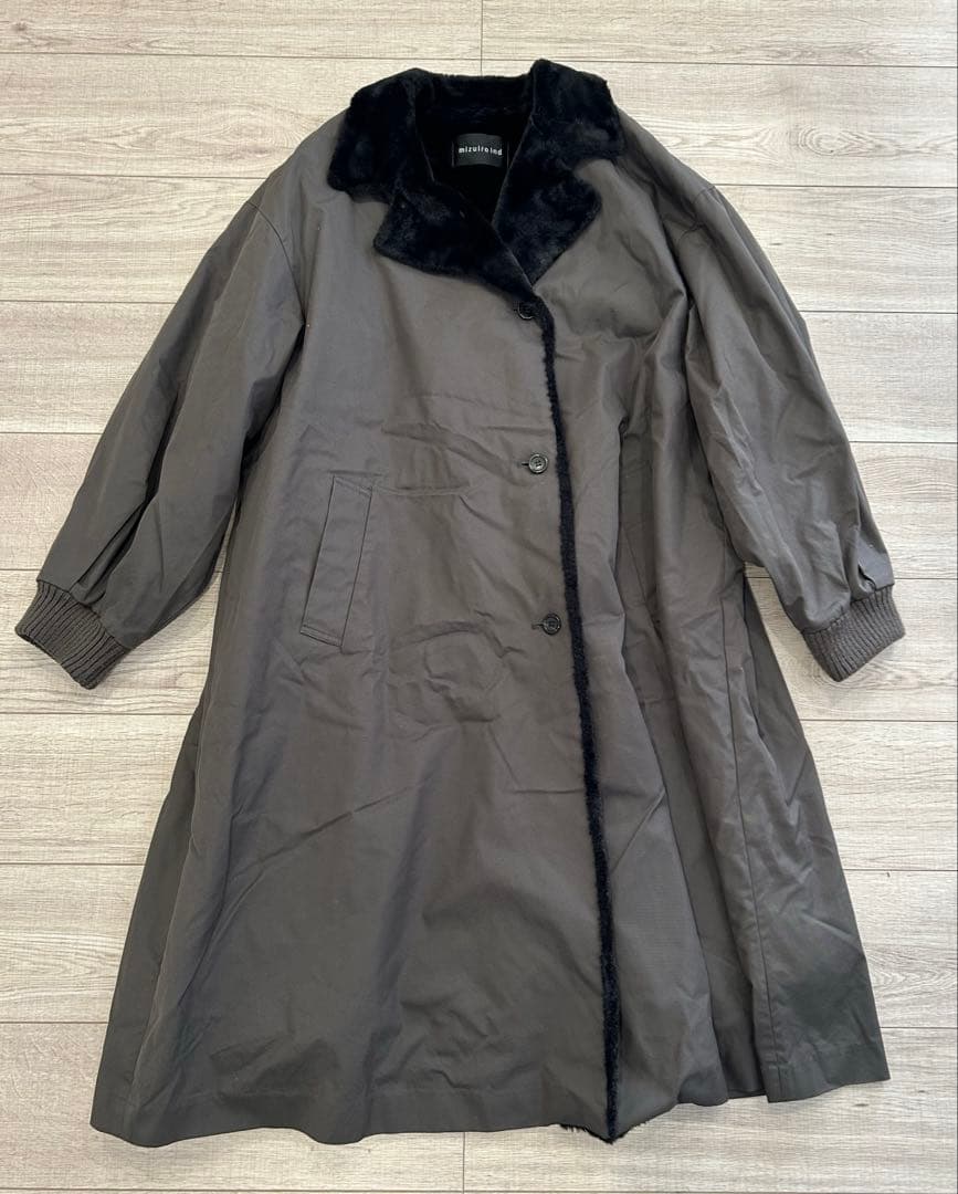 ミズイロインド バックボア　テーラード コート　ステンカラー　チャコールグレー