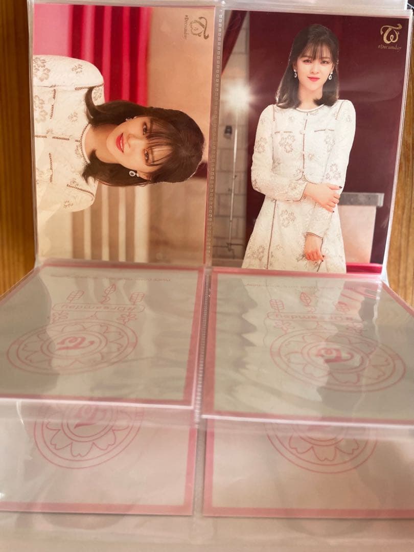 美品揃い TWICE グッズ トレカ アルバム ポスター うちわ