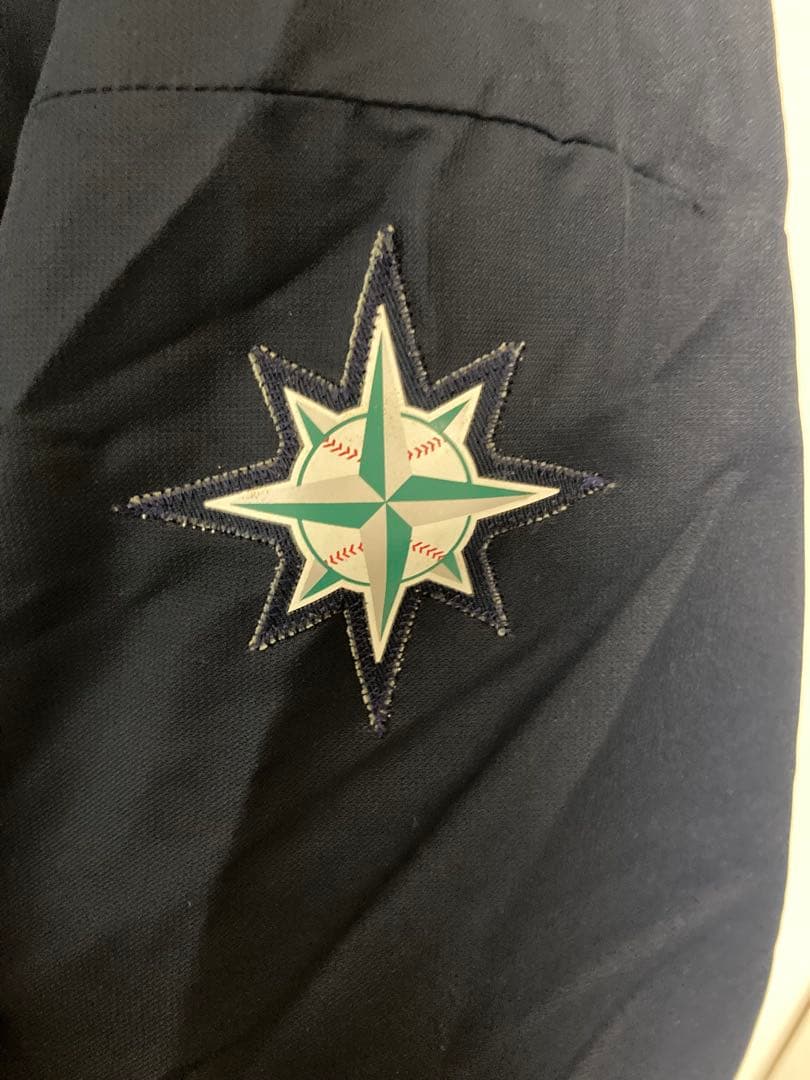 2010Majesticマリナーズ ナイロンジャケット MLB 状態良 XL