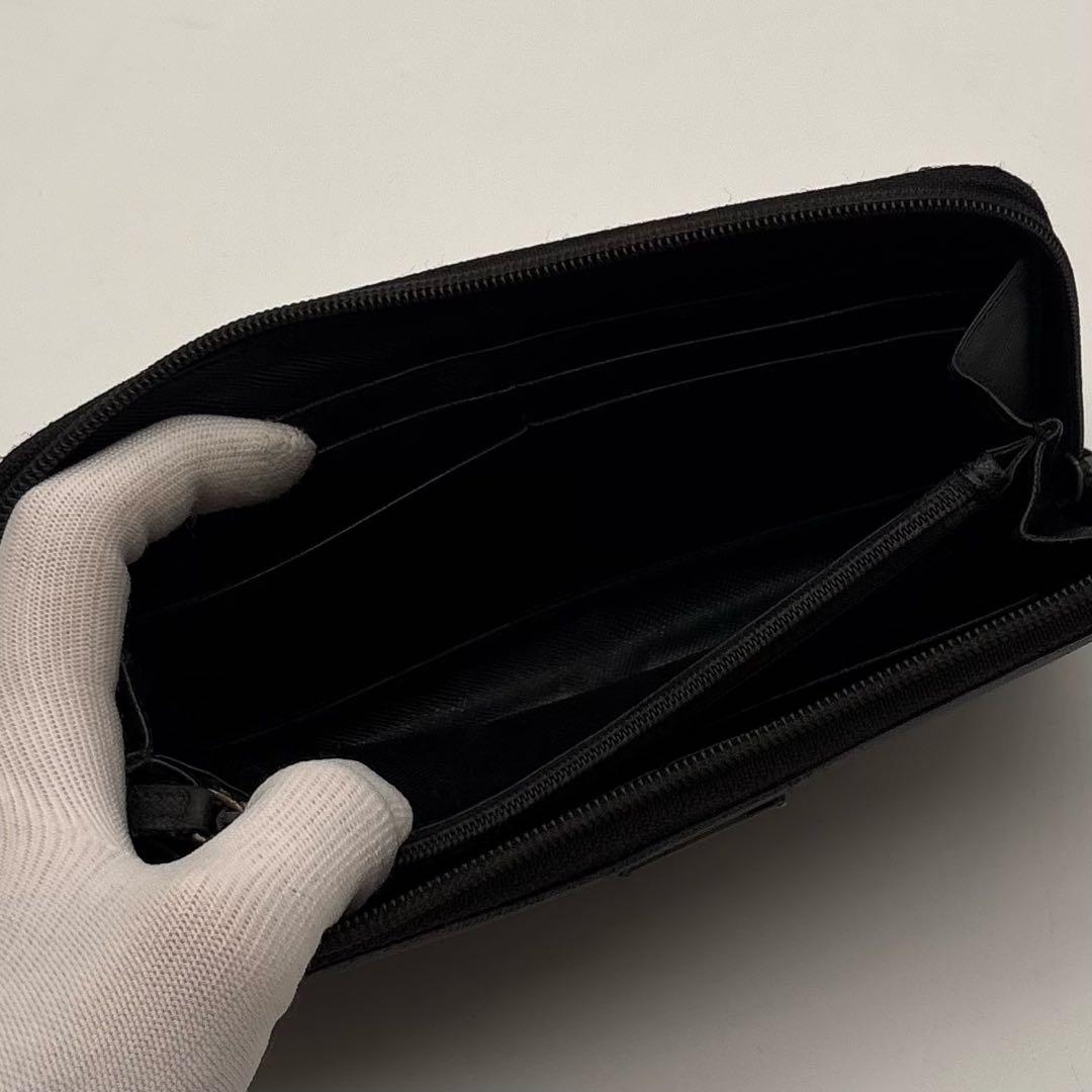 【美品】PRADA レザー サフィアーノ 長財布 型押し ロゴ金具 ブラック