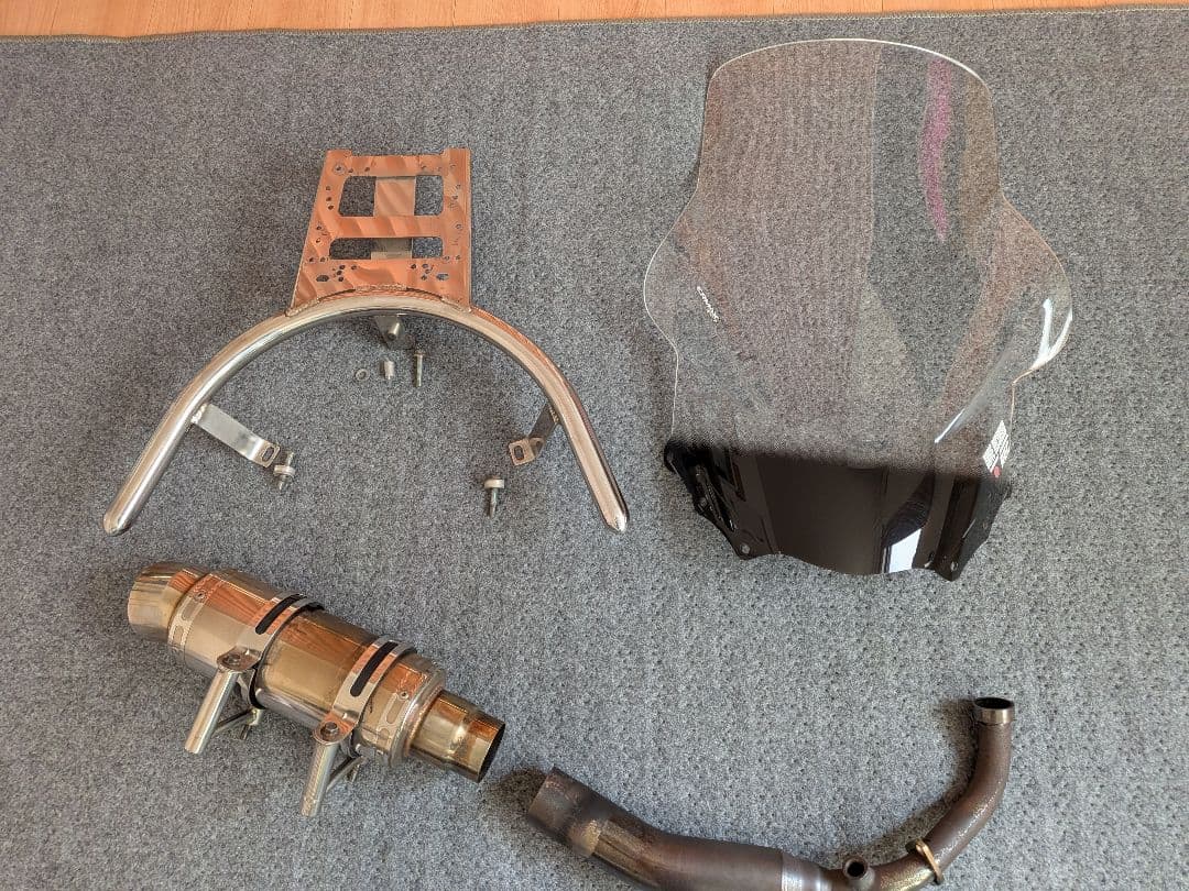 バーグマン200 　タンデムバー　スクリーン