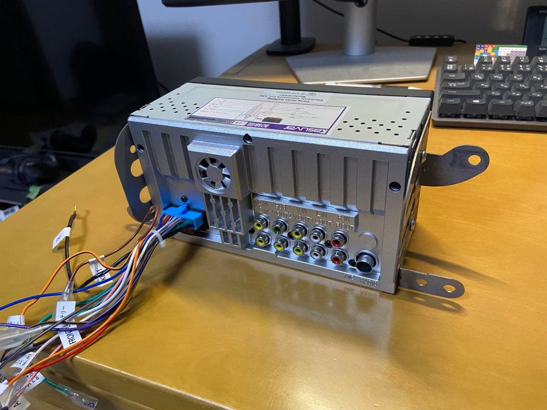 Kesuvar ディスプレイオーディオ　kar7