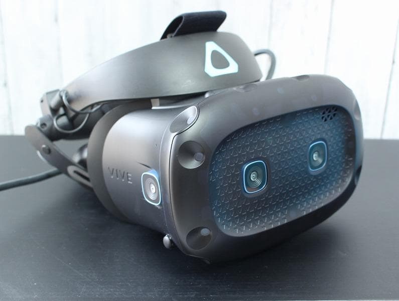 HTC VIVE COSMOS ELITE VRヘッドセット