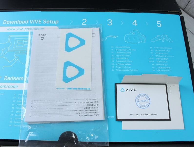 HTC VIVE COSMOS ELITE VRヘッドセット