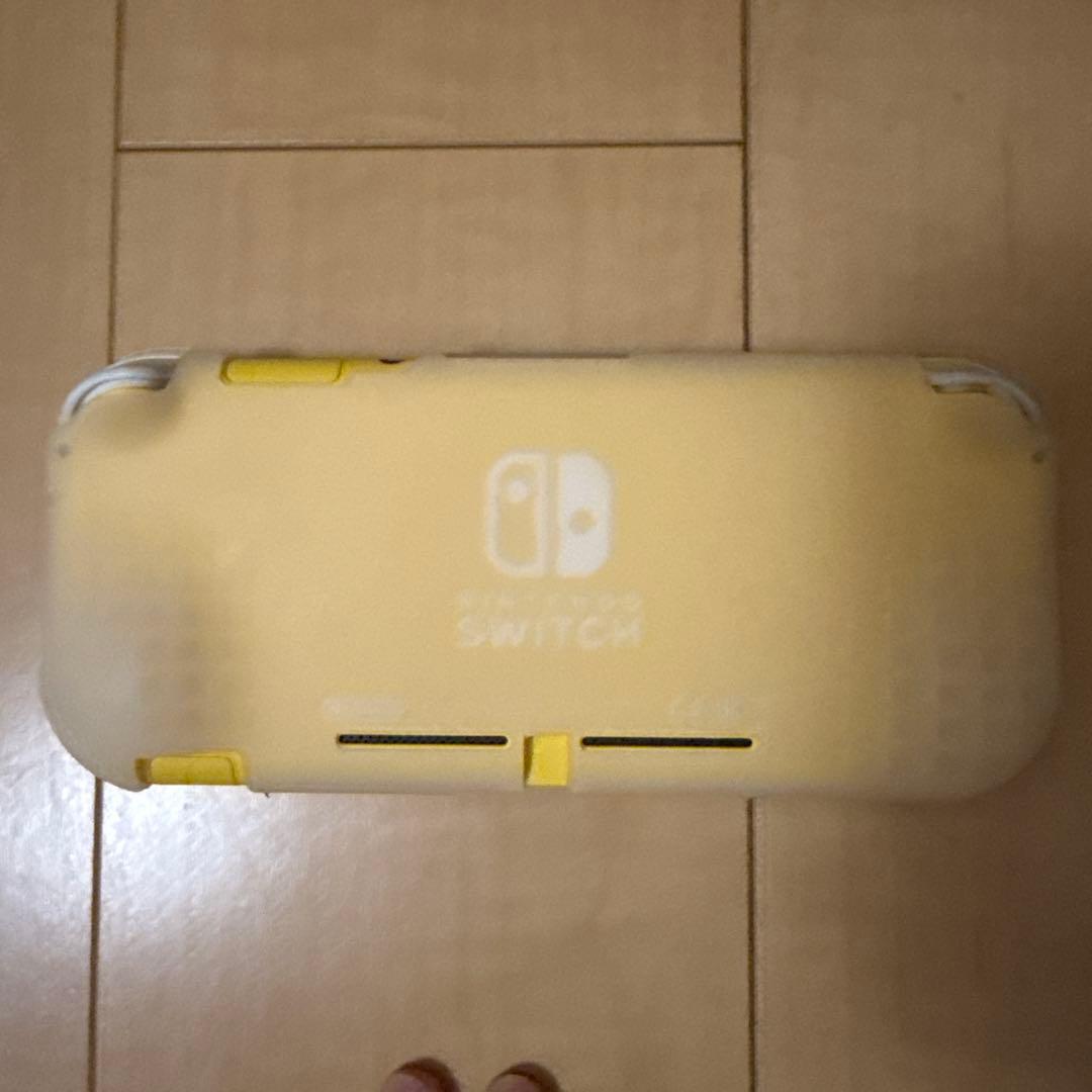 Nintendo Switch Lite イエロー ケース付き