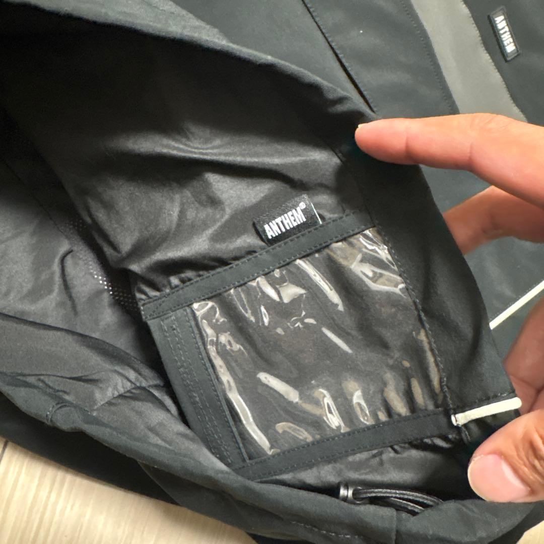 ANTHEM ブラック スノーボードウェア