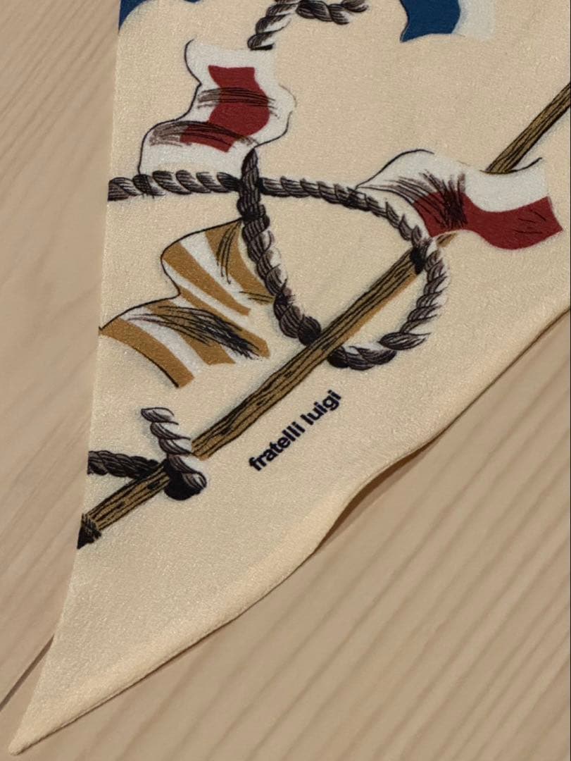 SHIPS fratelli luigi シルクスカーフ