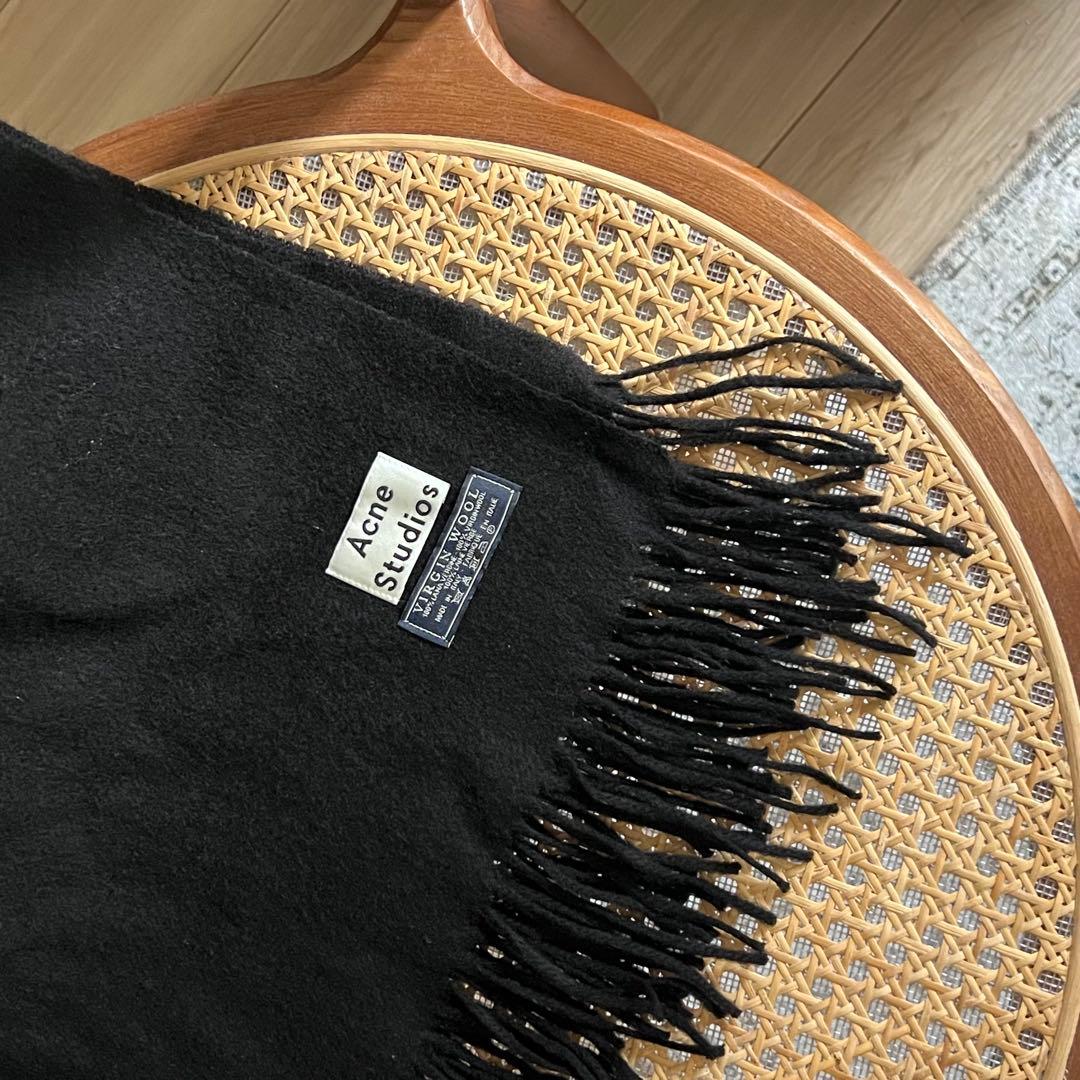 【美品】Acne Studios ブラック マフラー