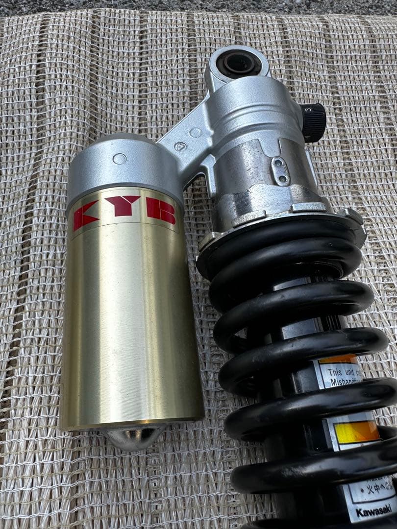ZRX1100 逆輸入車仕様　純正リアサスペンション360ミリ