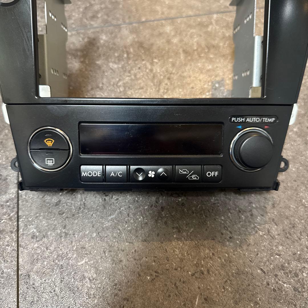 レガシィ　BP5 オーディオパネル 前期　ブラック