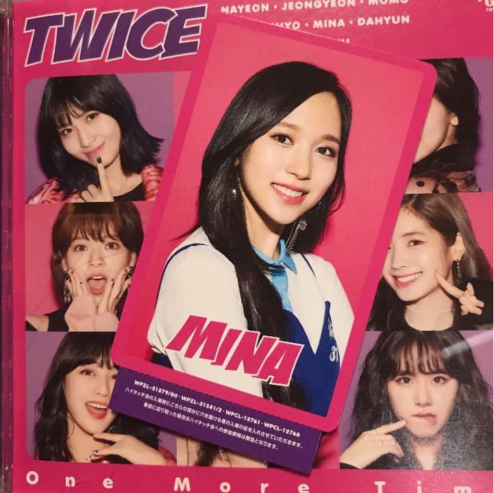 TWICEハイタッチ券