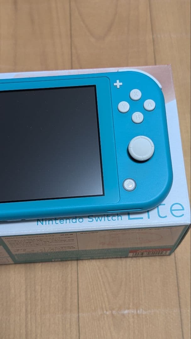 スイッチライト　本体・箱・充電器付き