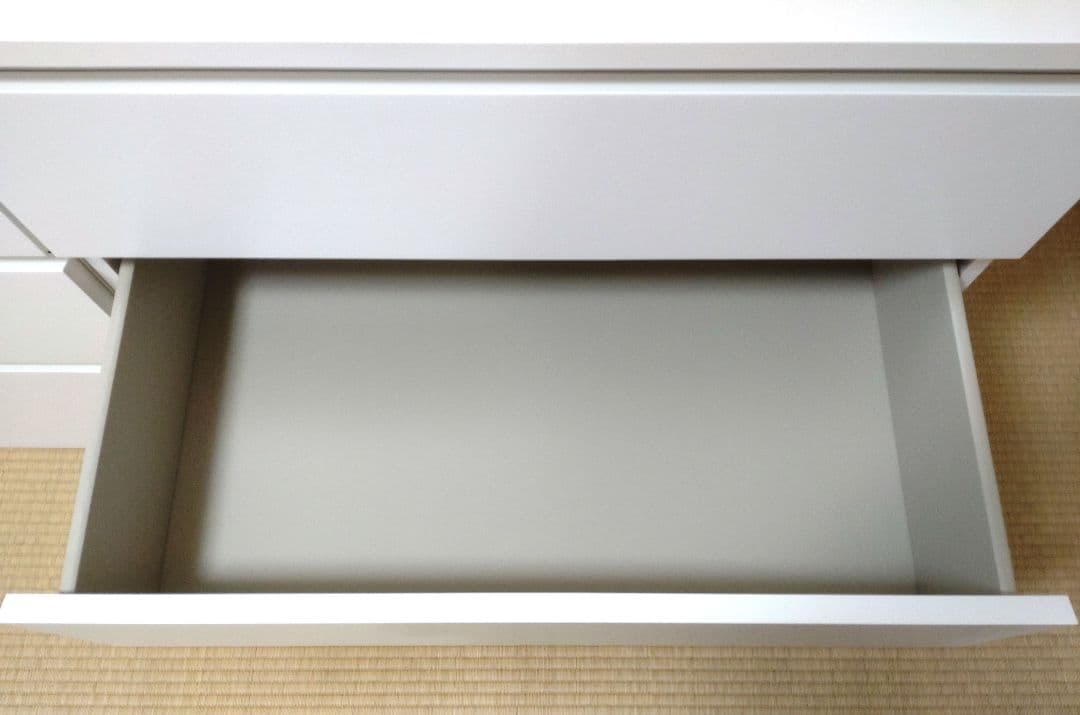 IKEA　イケア　チェスト　タンス　マルム　MALM 3段