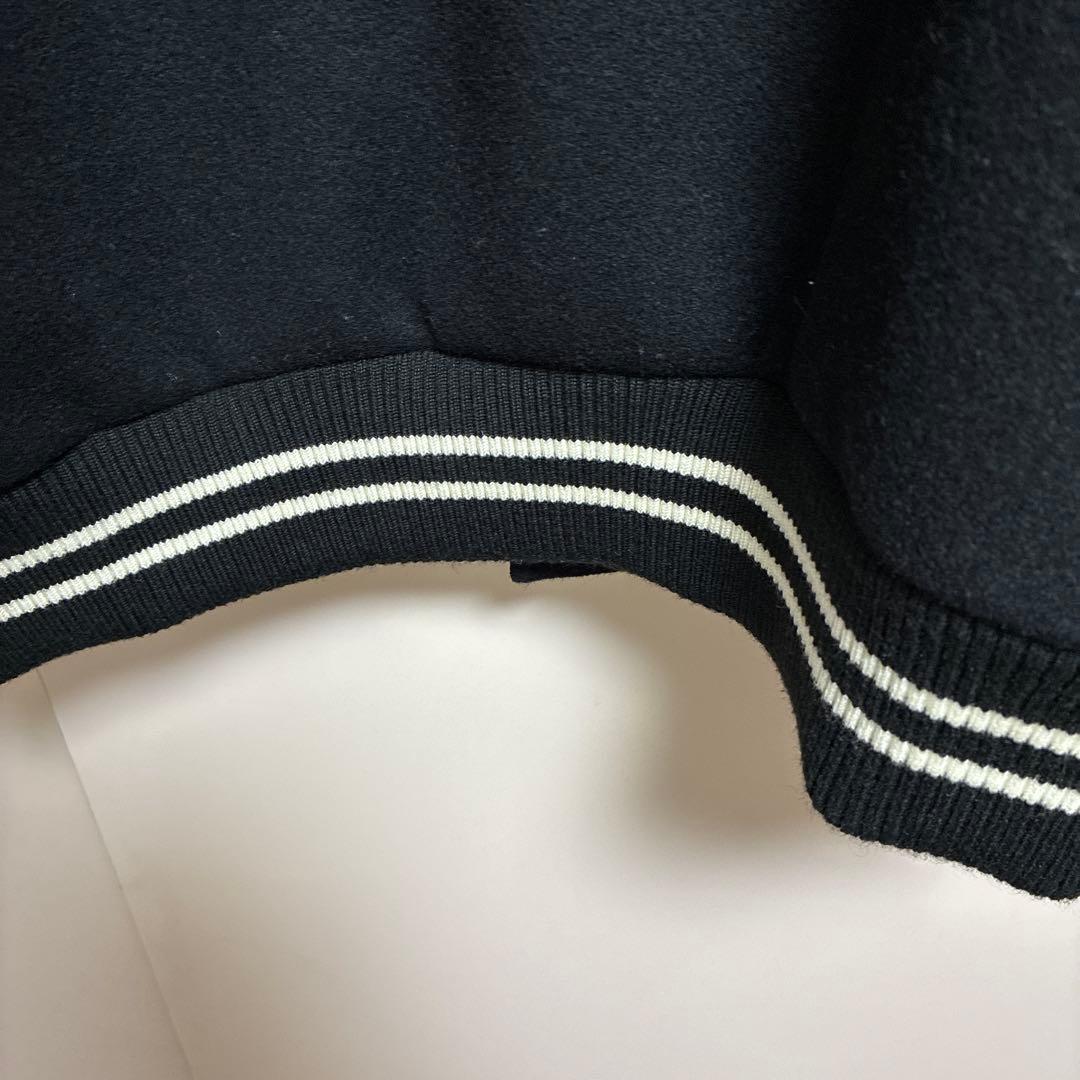 アダムエロペ　スタジャン　Mサイズ