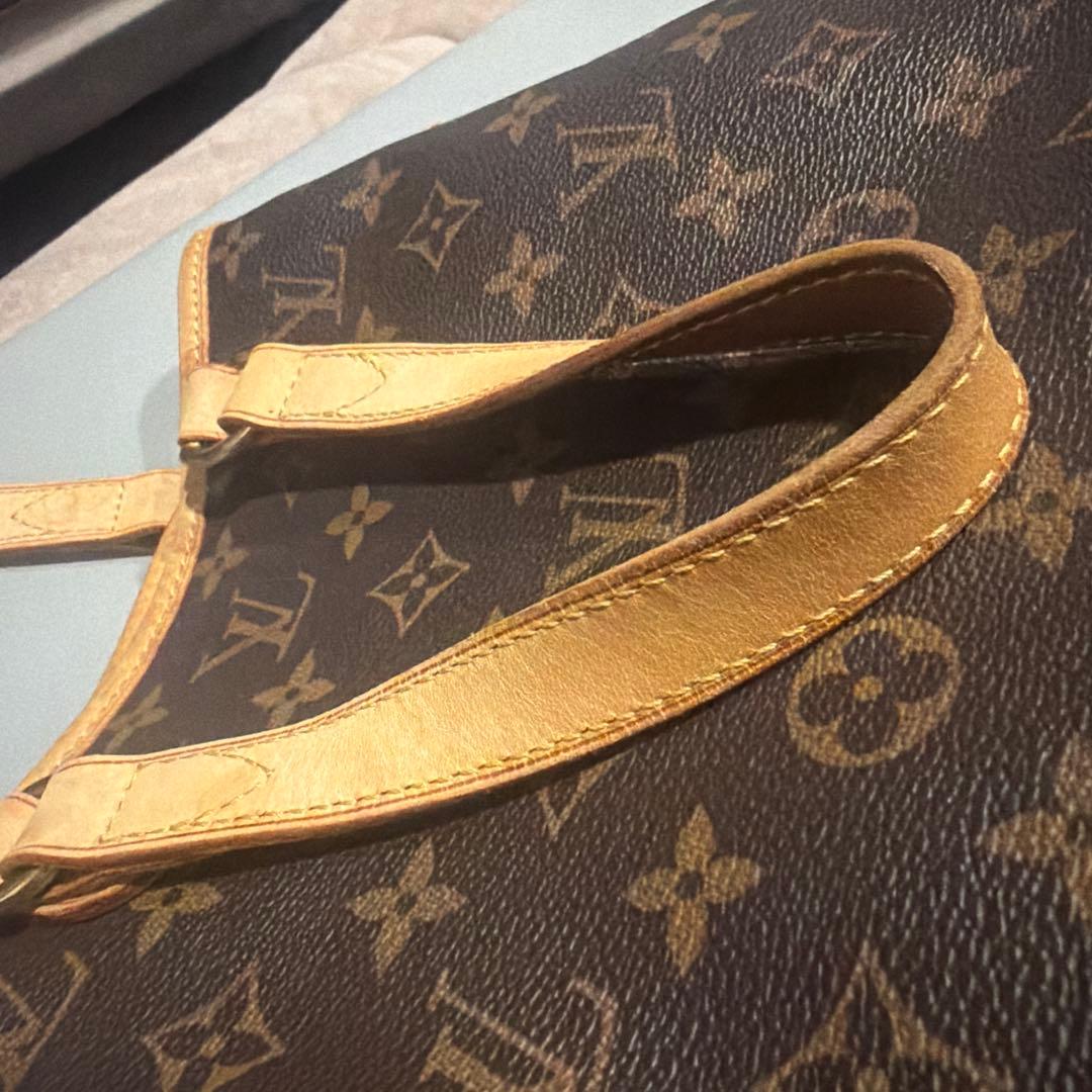 LOUIS VUITTONモノグラム バティニョール