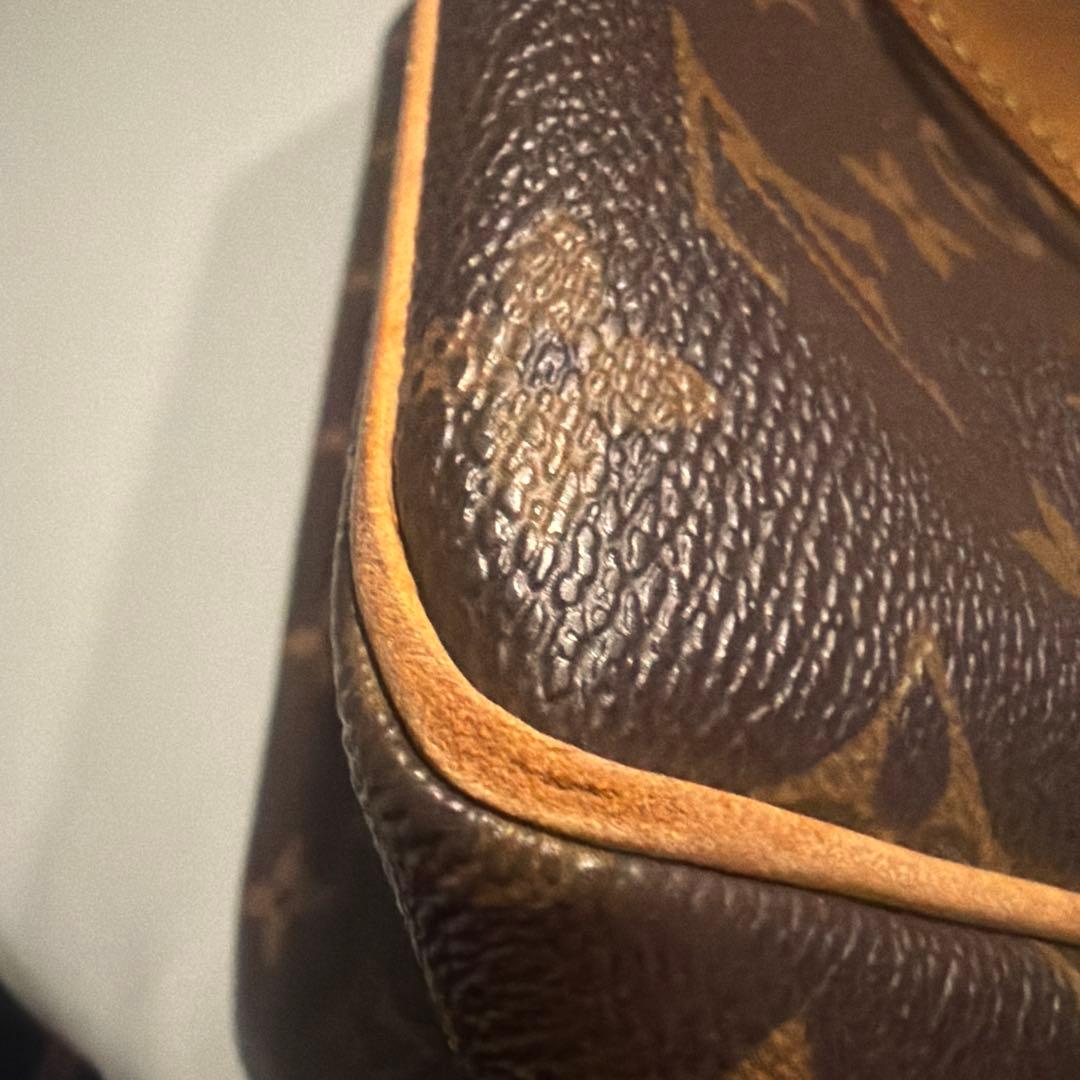 LOUIS VUITTONモノグラム バティニョール