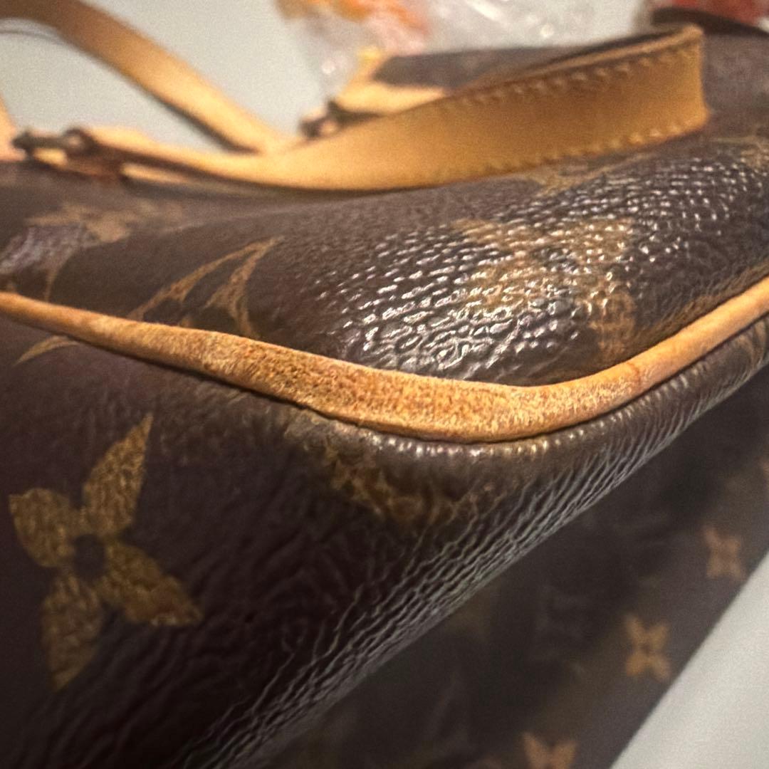 LOUIS VUITTONモノグラム バティニョール