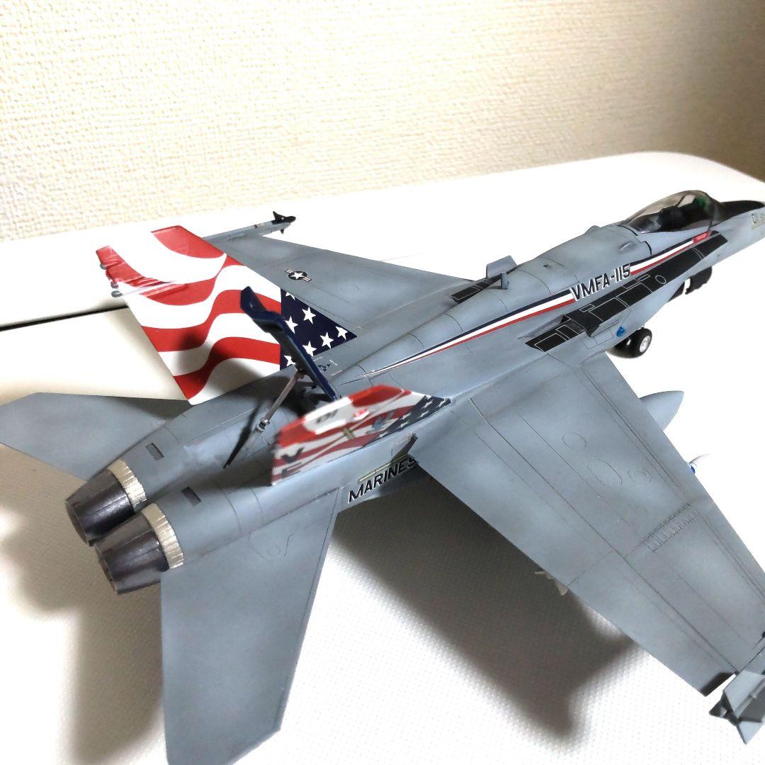 戦闘機プラモデル完成品1/72ハセガワF-18ホーネット