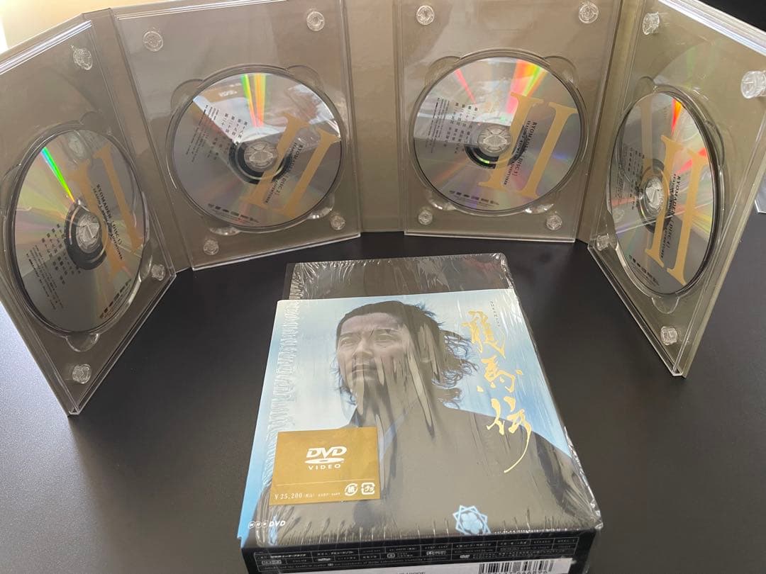 龍馬伝 完全版【DVD BOX】全4巻セット桐箱付　未視聴　美品DVD 初回特典
