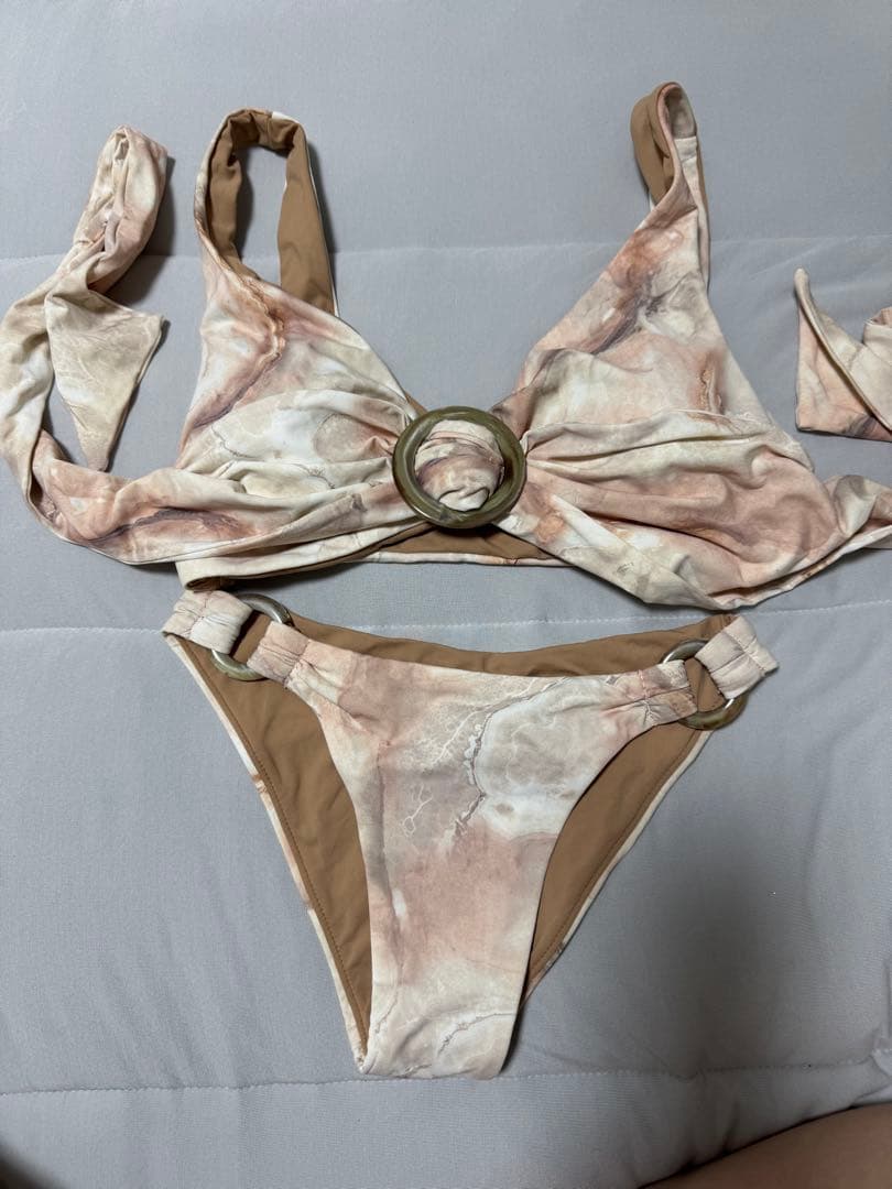 eimy istoire フロントリングビキニSET