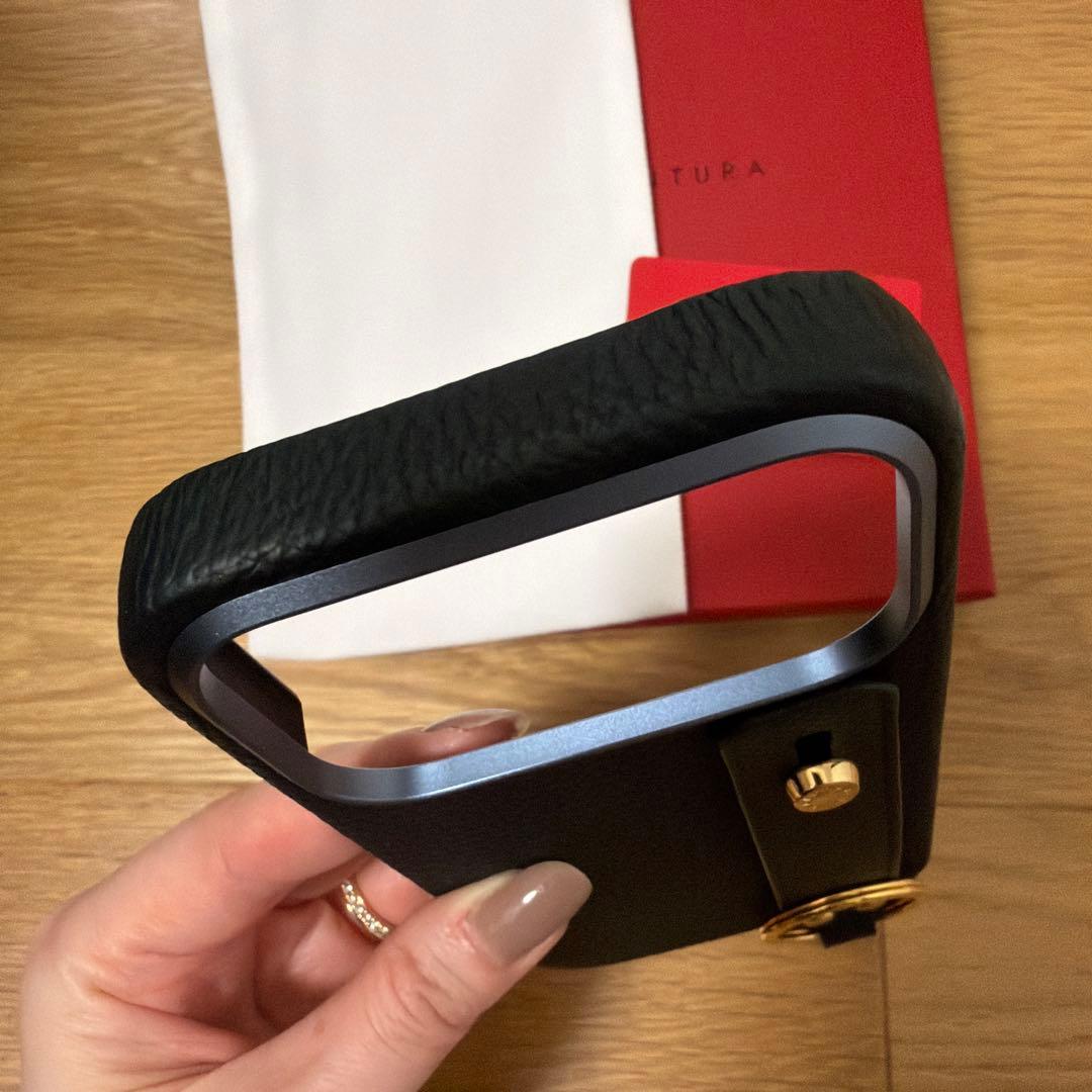 超美品★ボナベンチュラ　iPhone17Proケース ゴールド金具