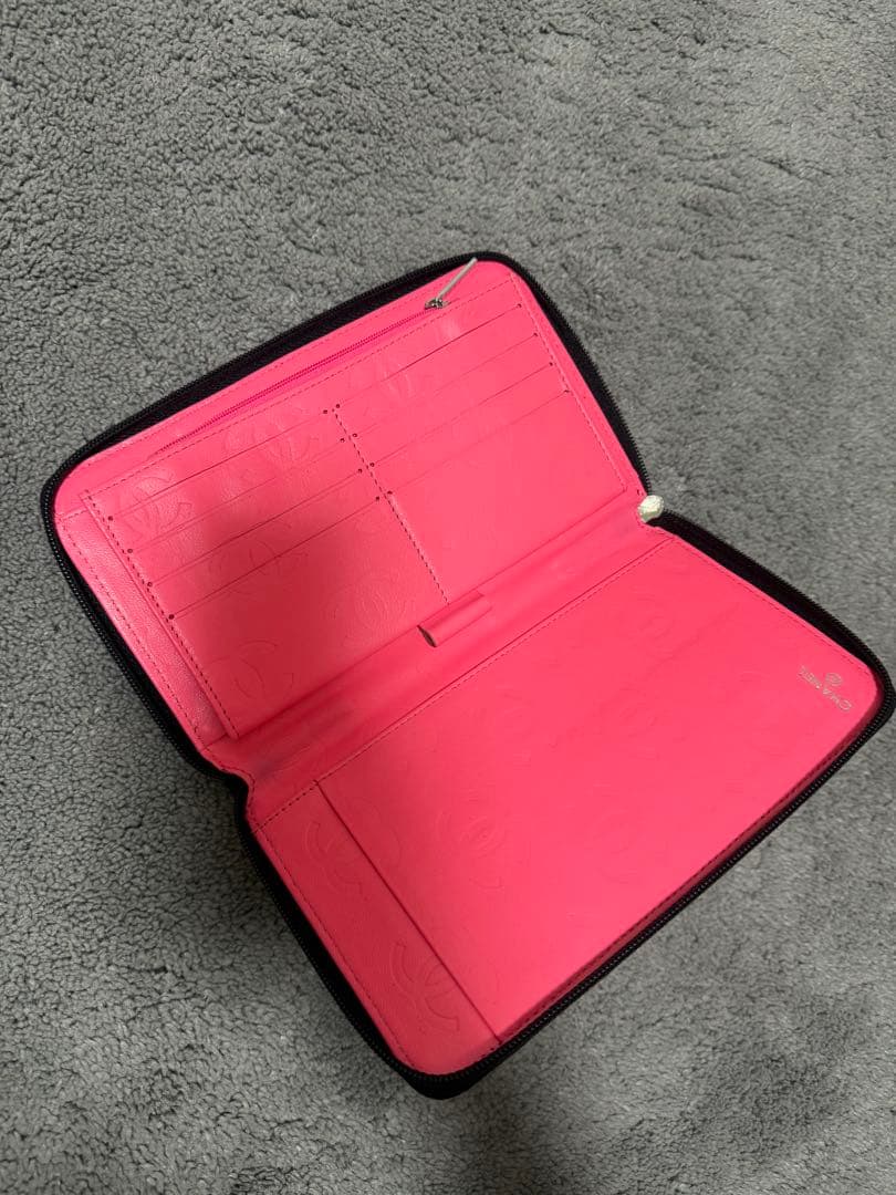 ♥️農業植物好き女子♥️ CHANELウォレットポーチ